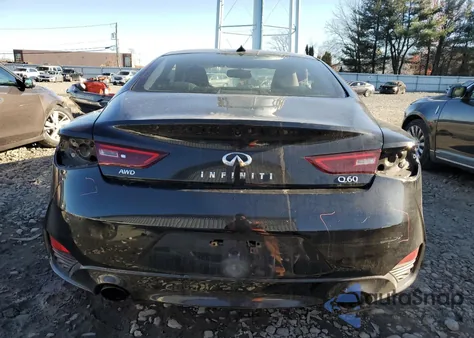 2018 Infiniti Q60 Luxe 300 z USA, uszkodzony, nr VIN JN1EV7ELXJM391108